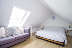 Photo 30- click for photo gallery